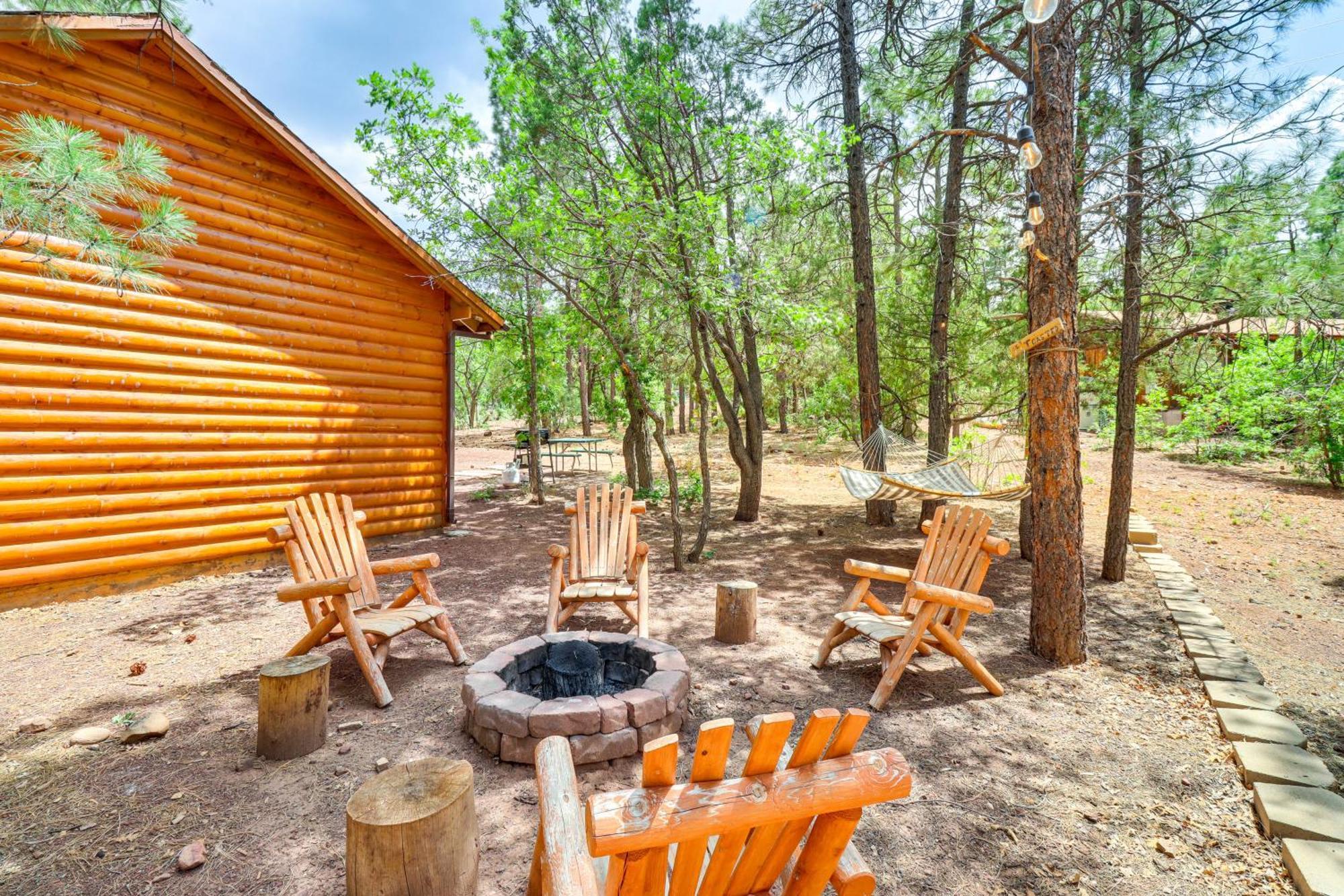 Show Low Cabin With Bbq And Fire Pit Pets Welcome! Экстерьер фото